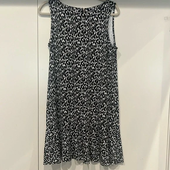 Tommy Bahama Darcy Flounce Dress - Picture 1 of 5